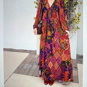 Farm Rio Jungle Animals Long Sleeve Maxi Dress - WORN ONCE